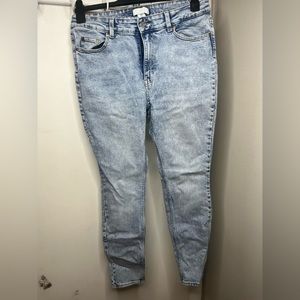 H&M Light Wash Skinny Jeans